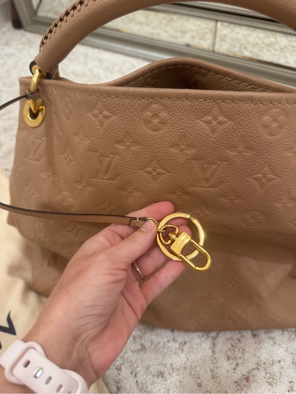 Louis Vuitton Monogram-Empriente Artsy MM in Papyrus - Picture 2 of 16